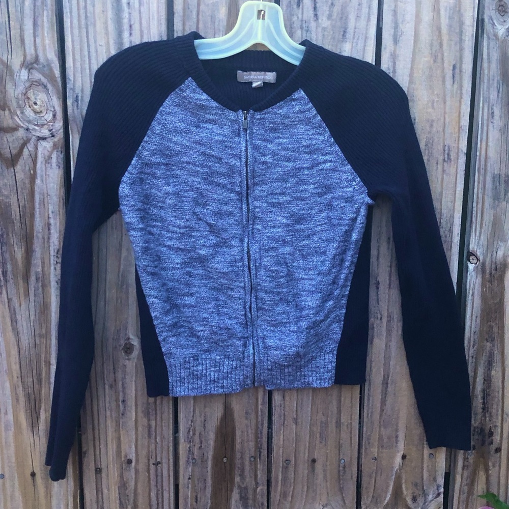 Banana Republic blue sweater size: small